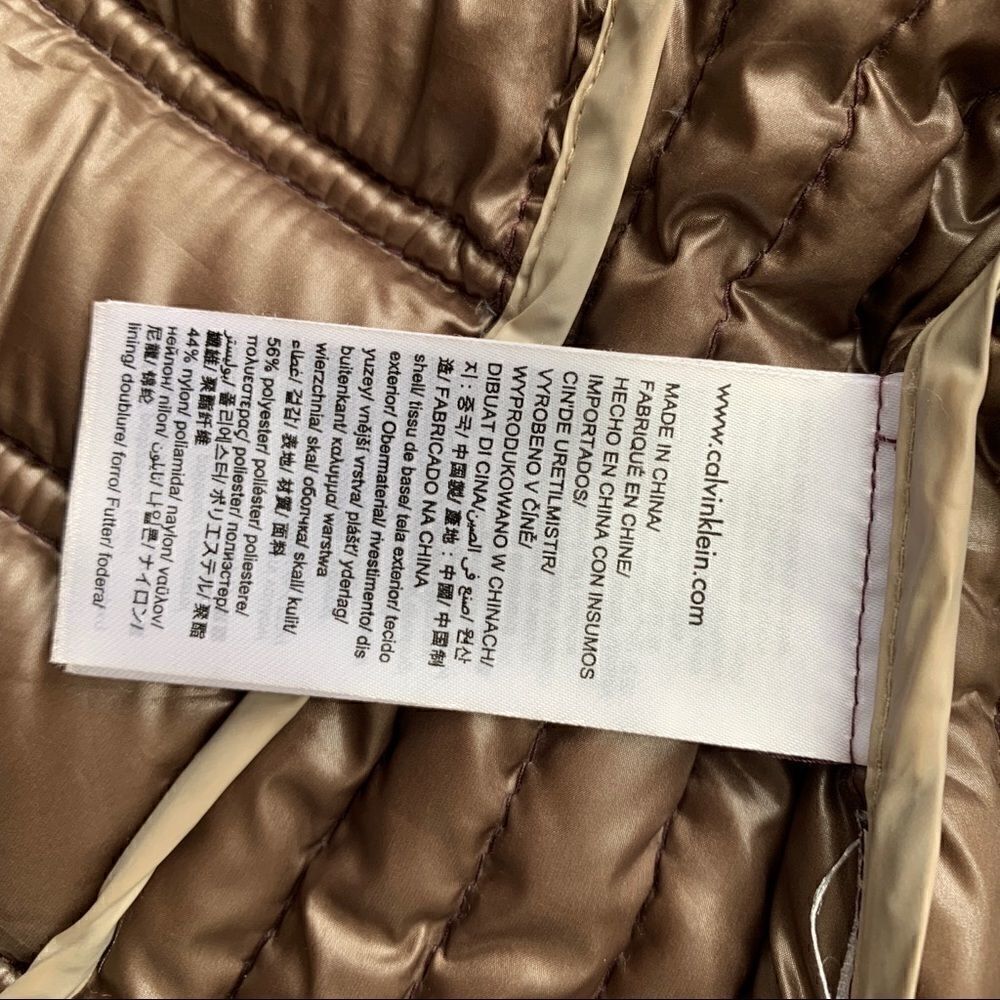 CALVIN KLEIN Hooded Packable Premium Down Puffer Coat Eggplant Wine XS - Picture 9 of 15
